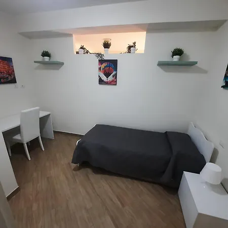 Oda ve Kahvaltı La Dolce Sosta *